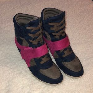 Sneaker Wedges